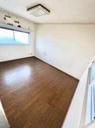 寝屋川市高倉1丁目貸家の物件内観写真